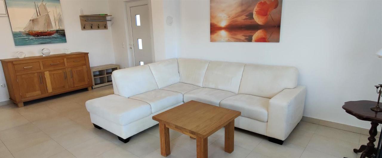 Apartments Le Mare - Pool, Sandstrand, Meerblick, W-Lan, Grill Privlaka  Luaran gambar