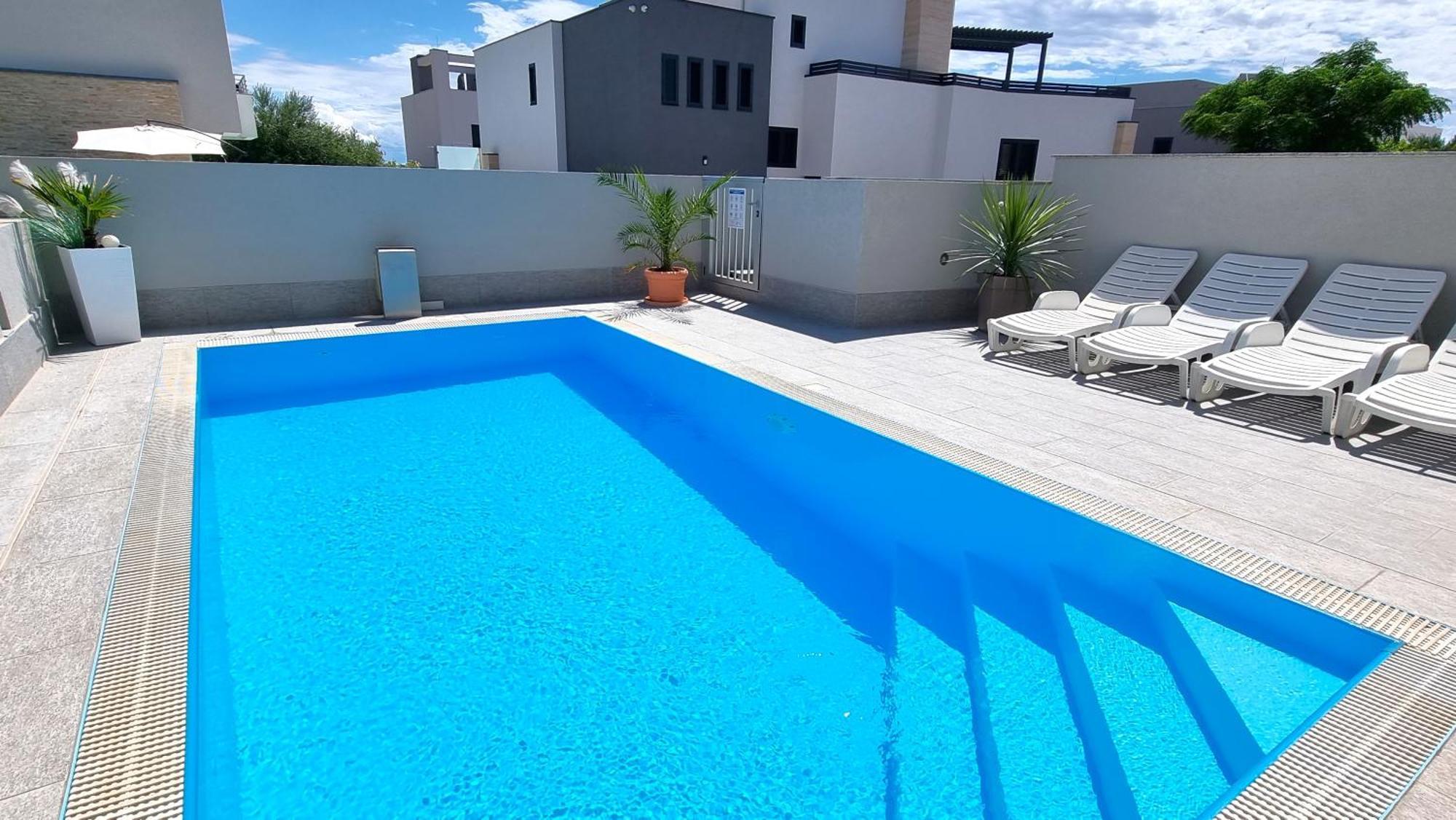 Apartments Le Mare - Pool, Sandstrand, Meerblick, W-Lan, Grill Privlaka  Luaran gambar
