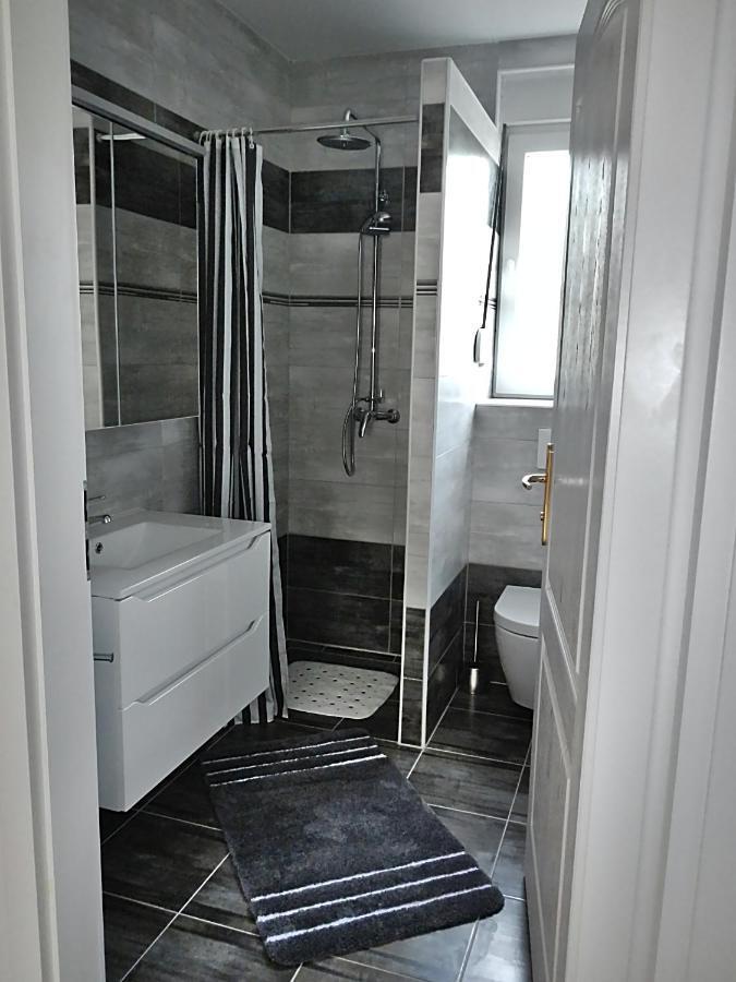 Apartments Le Mare - Pool, Sandstrand, Meerblick, W-Lan, Grill Privlaka  Luaran gambar